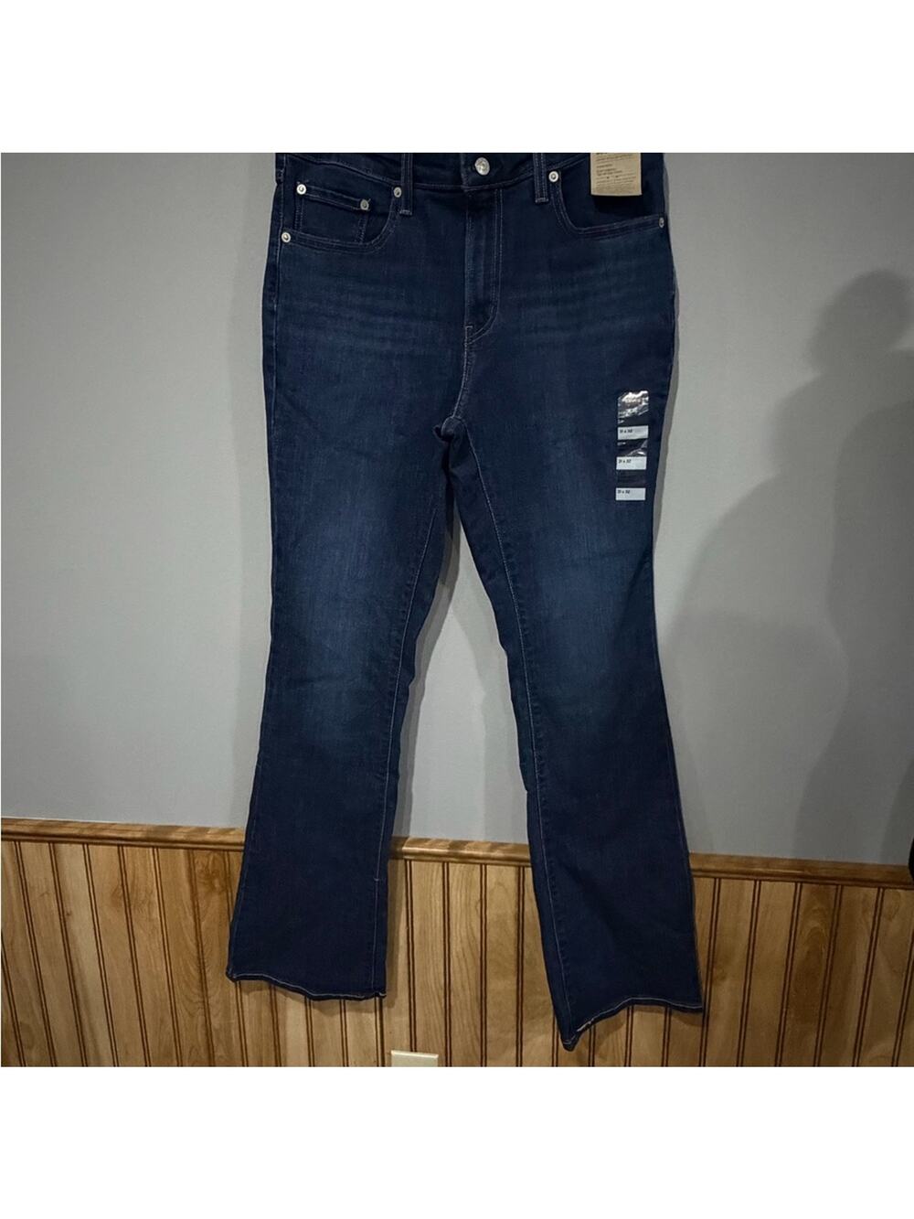 NWT Levi’s 725 High Rise Bootcut Jeans Stellar Stretch Dark Wash 31x32